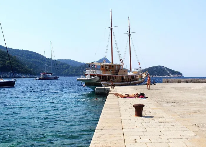 Double Lucica 990a Lastovo